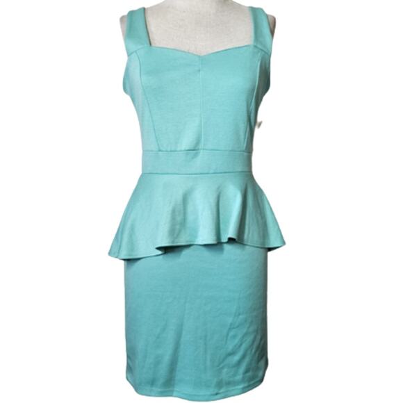 Green Sleeveless Cocktail Midi Dress Size Medium - Picture 1 of 5